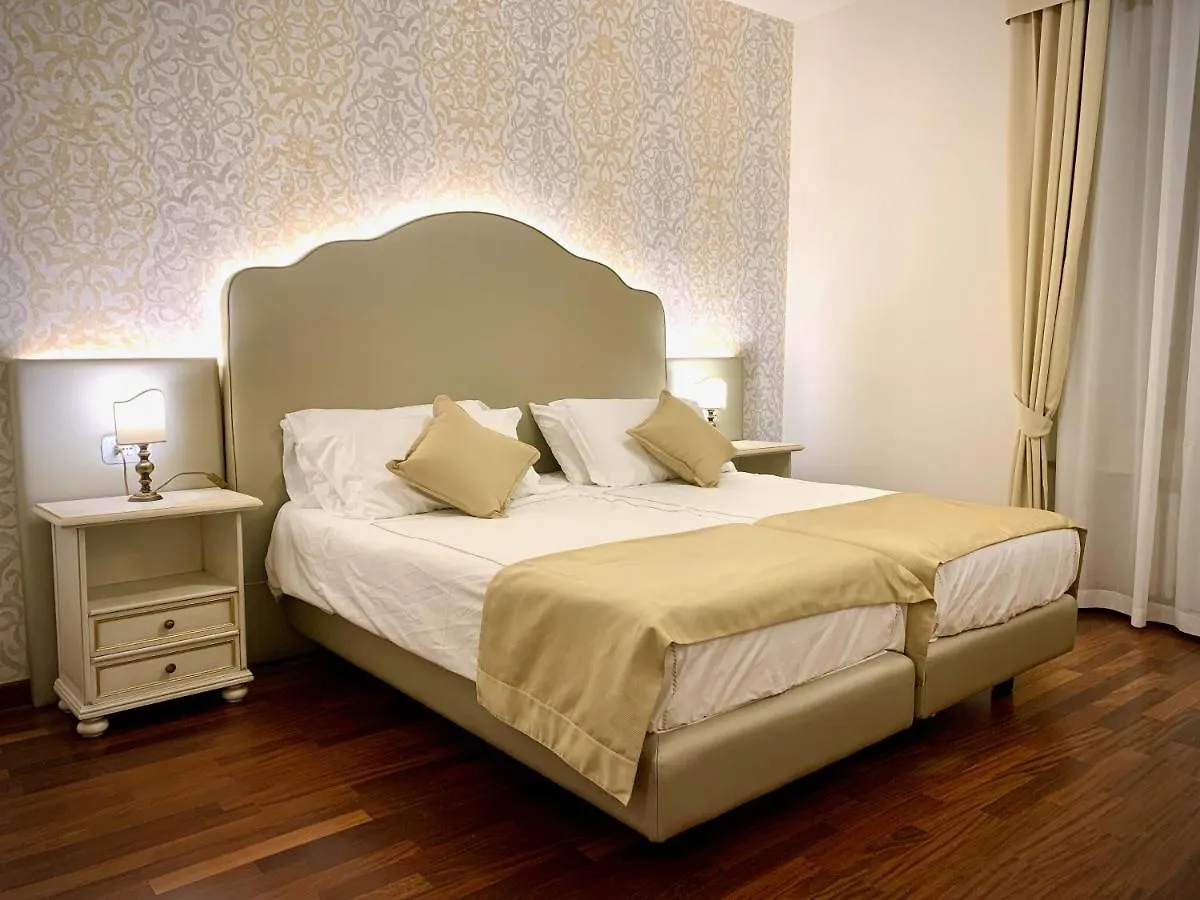 Albergo Gardesana Hotel