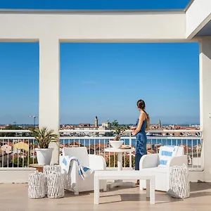 Mediterraneo Hotel