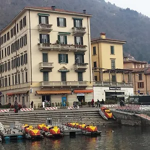 Al Porticciolo Di Sant'agostino Italien