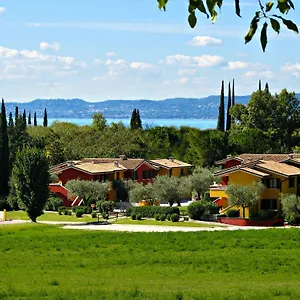 3* Lägenhetshotell Poiano Garda